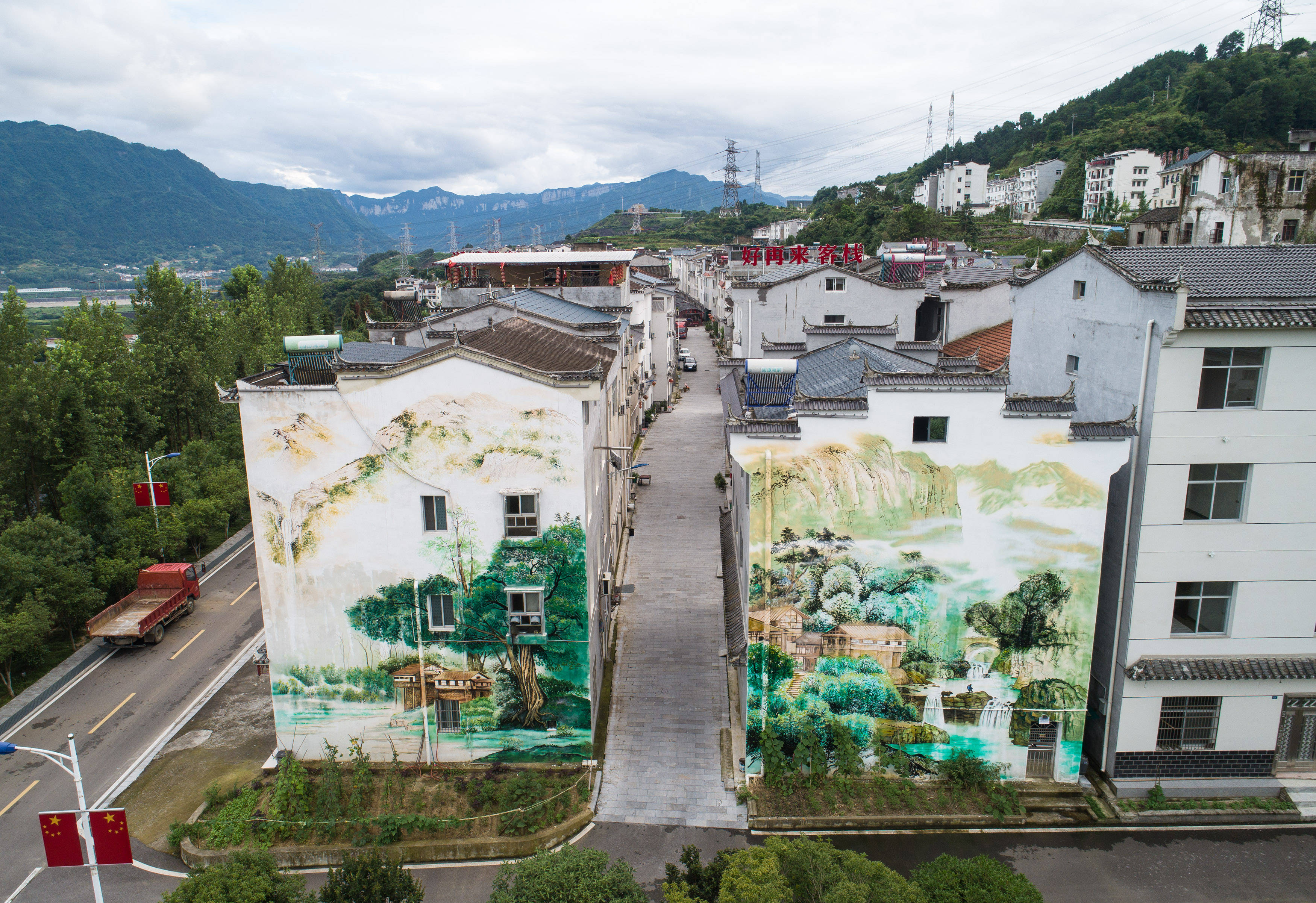 邓家咀村民委员会启动新项目，重塑乡村未来，推动可持续发展进程